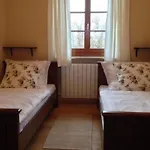 Dubci By Interhome